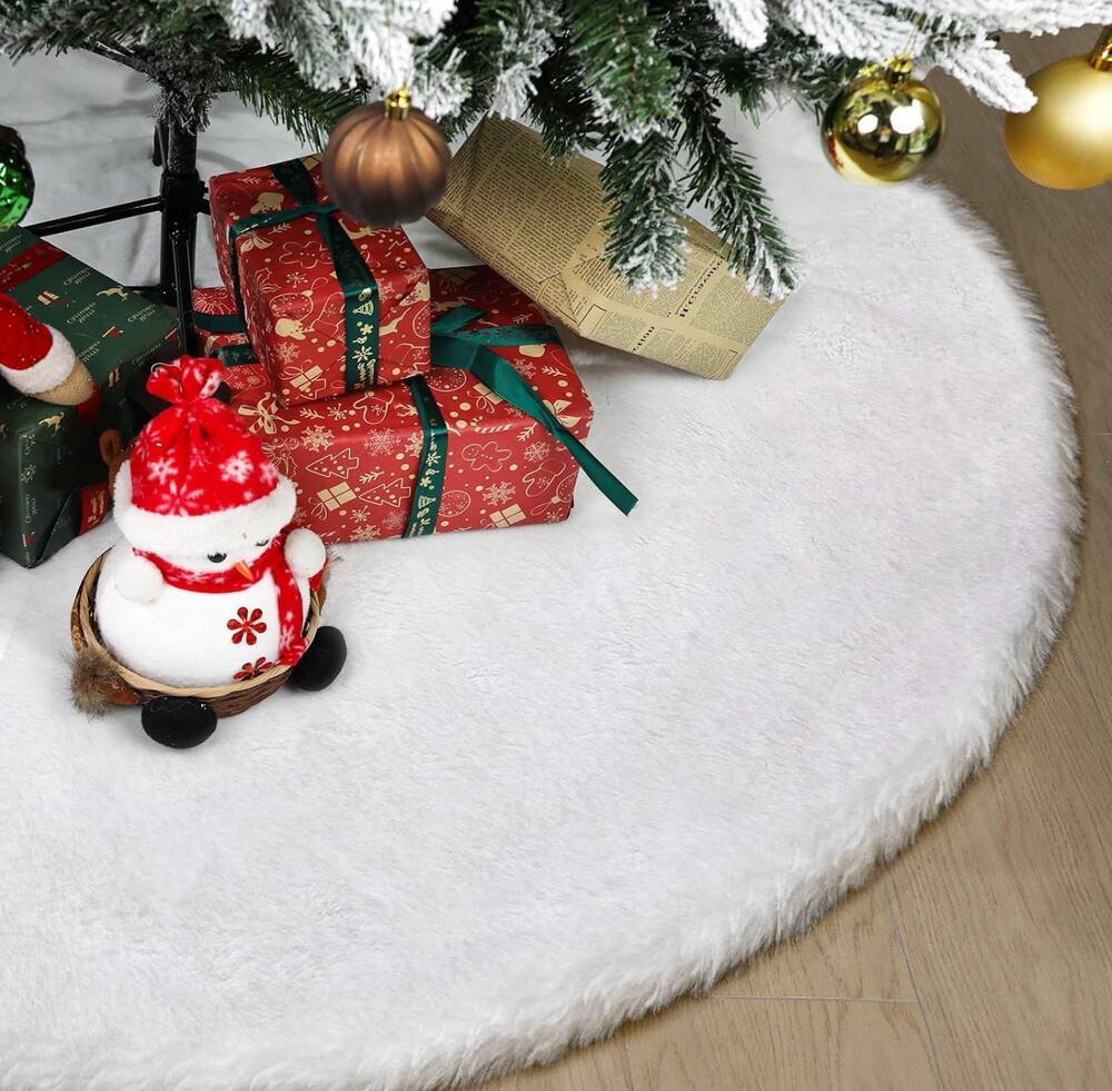 72" Christmas Tree Skirt, Thick Faux Rabbit Fur White Plush for 7.5-12 FT Trees